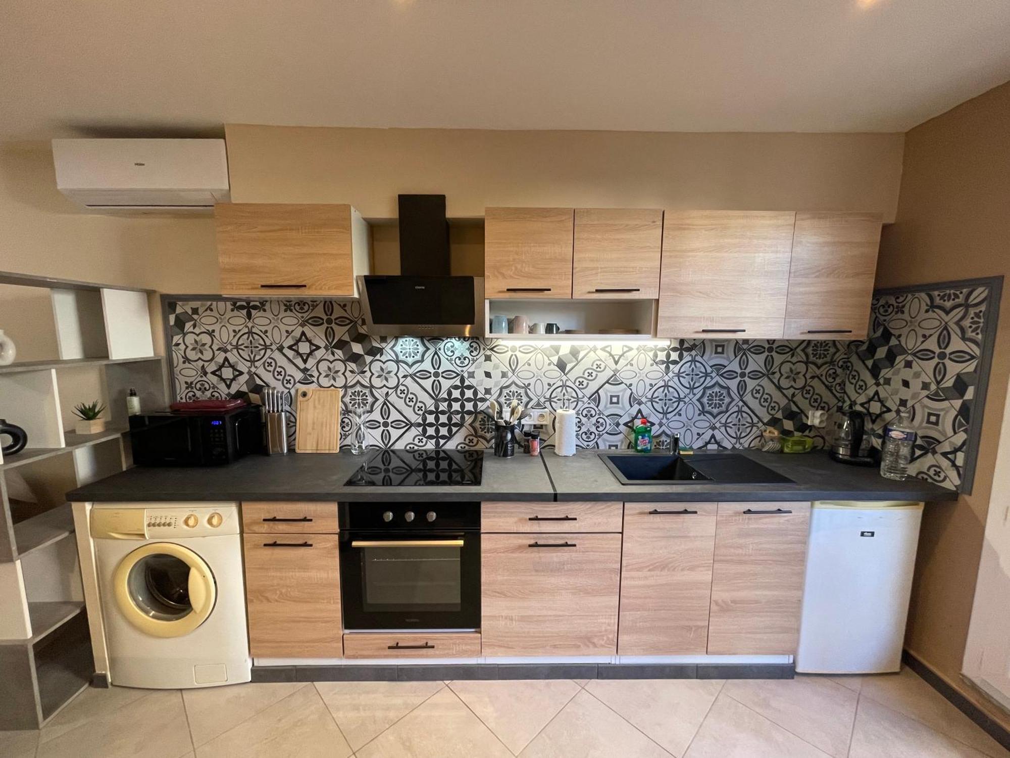 Apartment M&s Neuf Climatise Centre Historique Vias